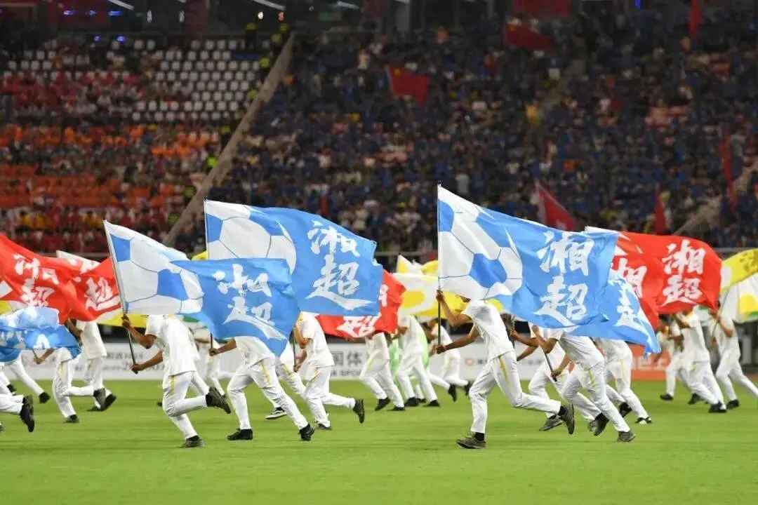 赞助体系覆