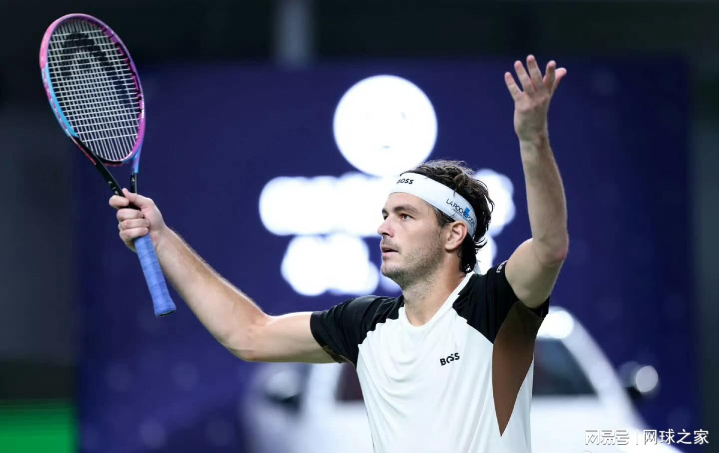 当时, 虽然场地的, 然而 当时, 虽然场地的, 然而