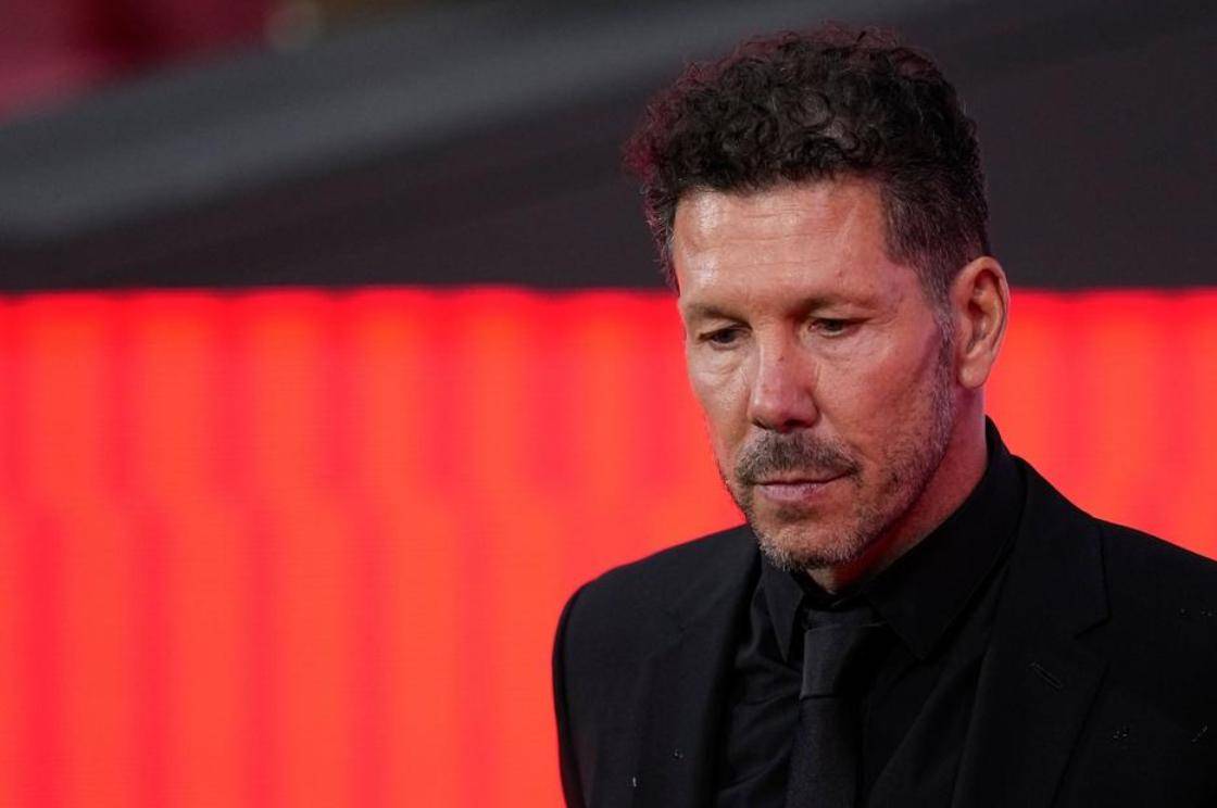 由阿尔瓦罗, 情教练, align 由阿尔瓦罗, 情教练, align